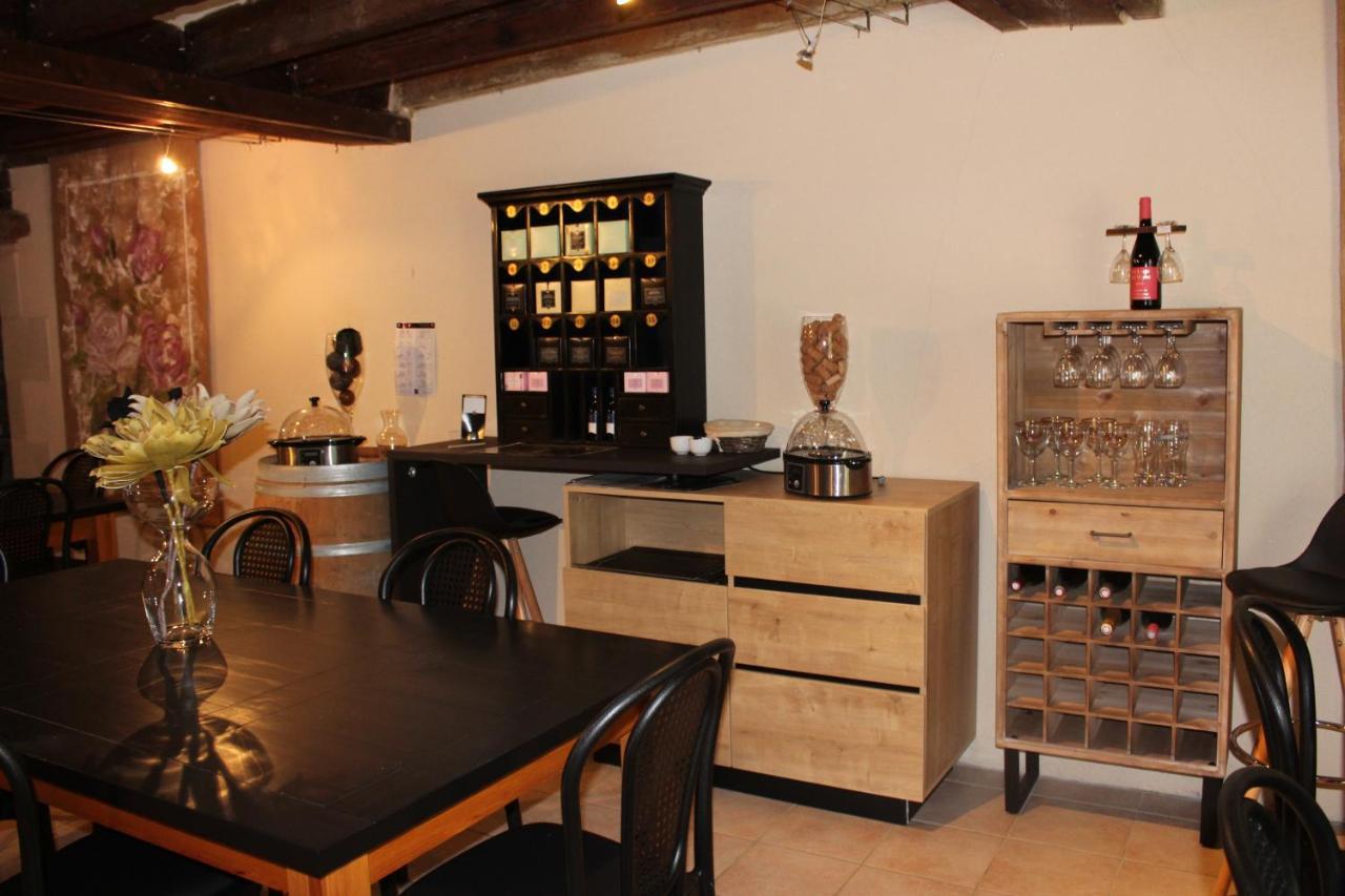 Hotel & Spa Chai De La Paleine Le Puy-Notre-Dame Dış mekan fotoğraf