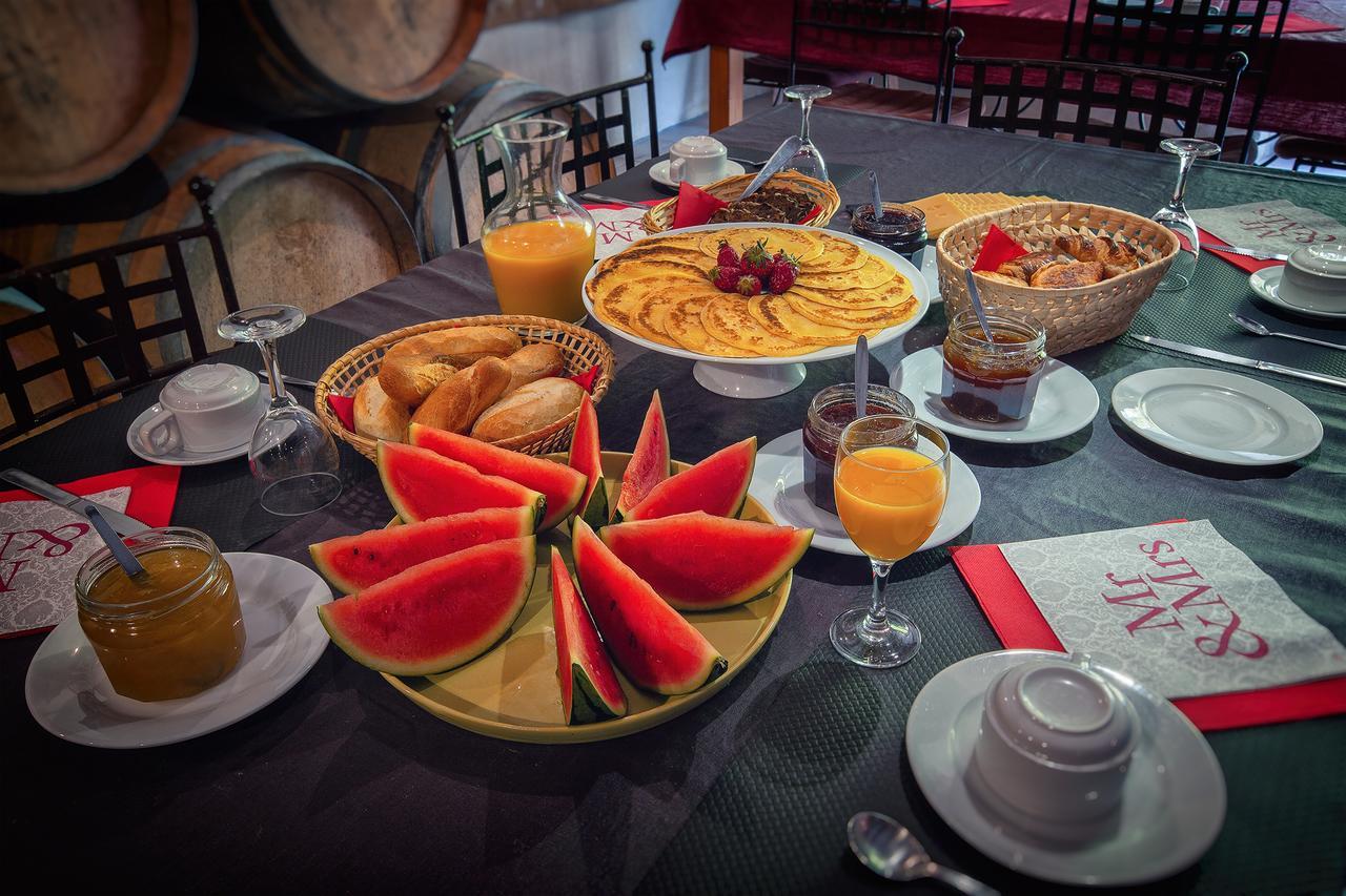 Hotel & Spa Chai De La Paleine Le Puy-Notre-Dame Dış mekan fotoğraf