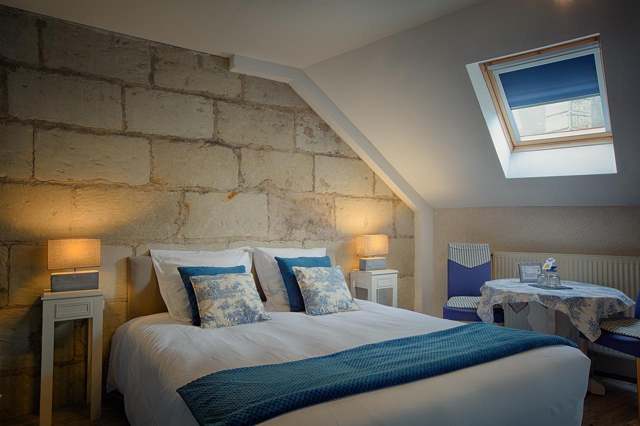 Hotel & Spa Chai De La Paleine Le Puy-Notre-Dame Dış mekan fotoğraf