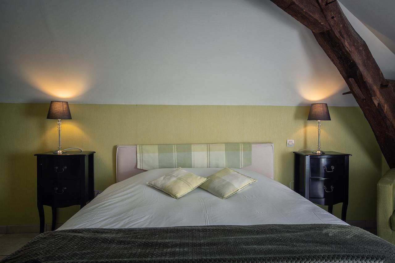 Hotel & Spa Chai De La Paleine Le Puy-Notre-Dame Dış mekan fotoğraf