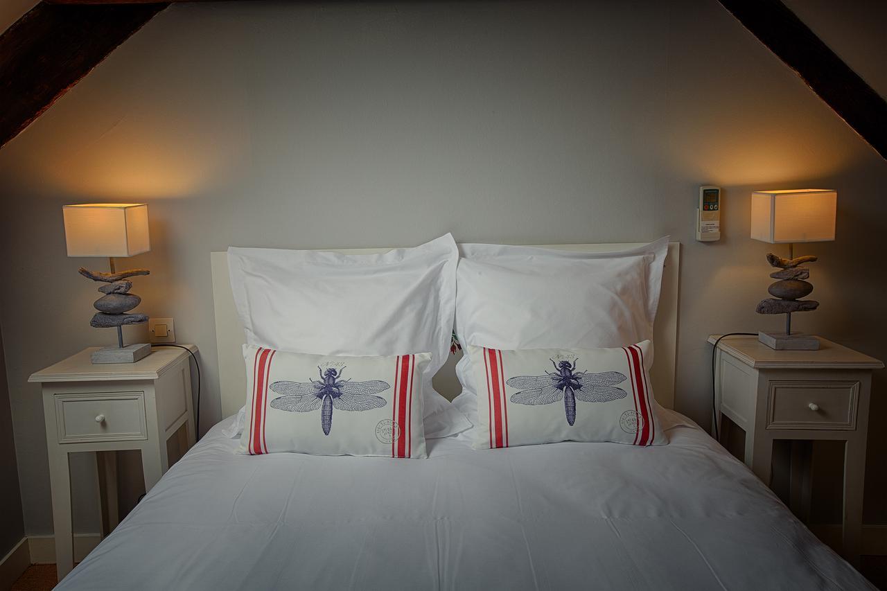 Hotel & Spa Chai De La Paleine Le Puy-Notre-Dame Dış mekan fotoğraf