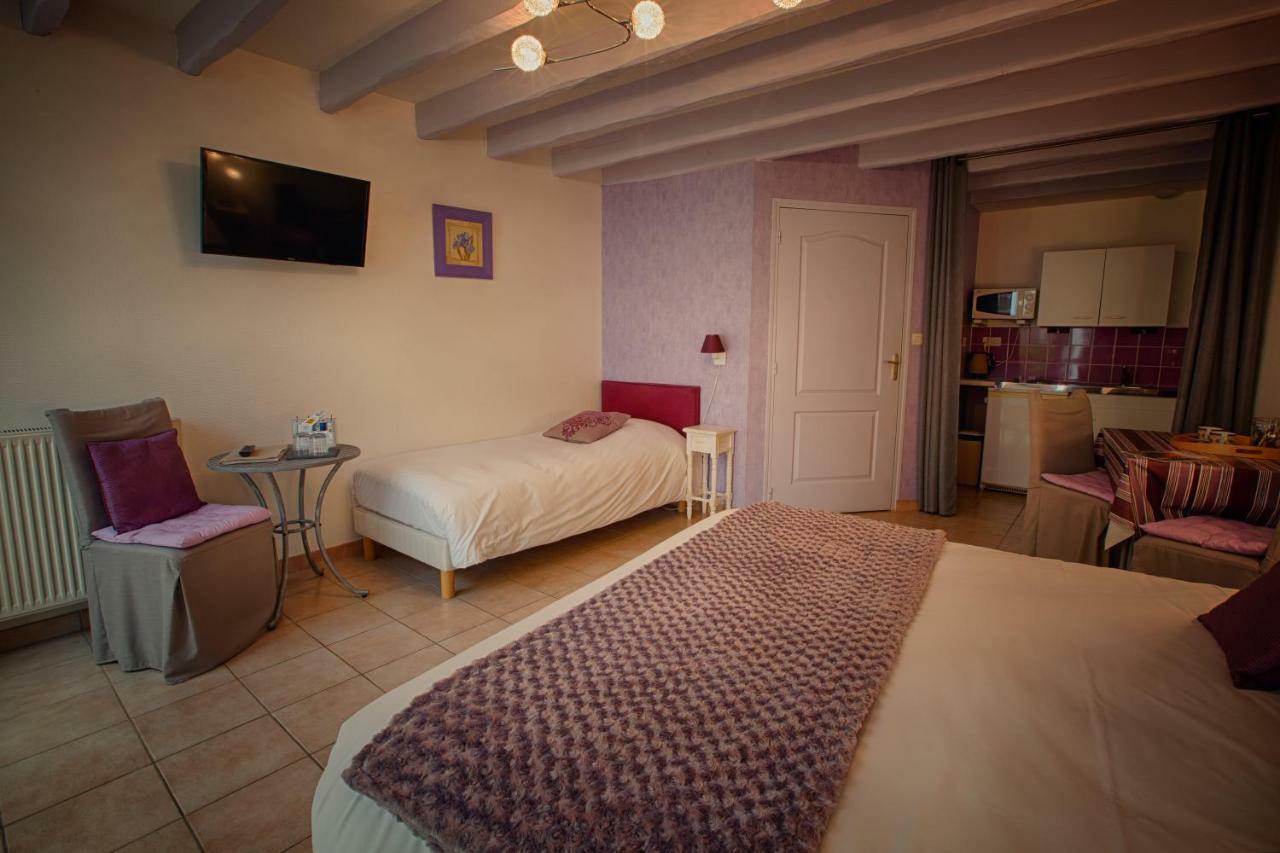 Hotel & Spa Chai De La Paleine Le Puy-Notre-Dame Dış mekan fotoğraf